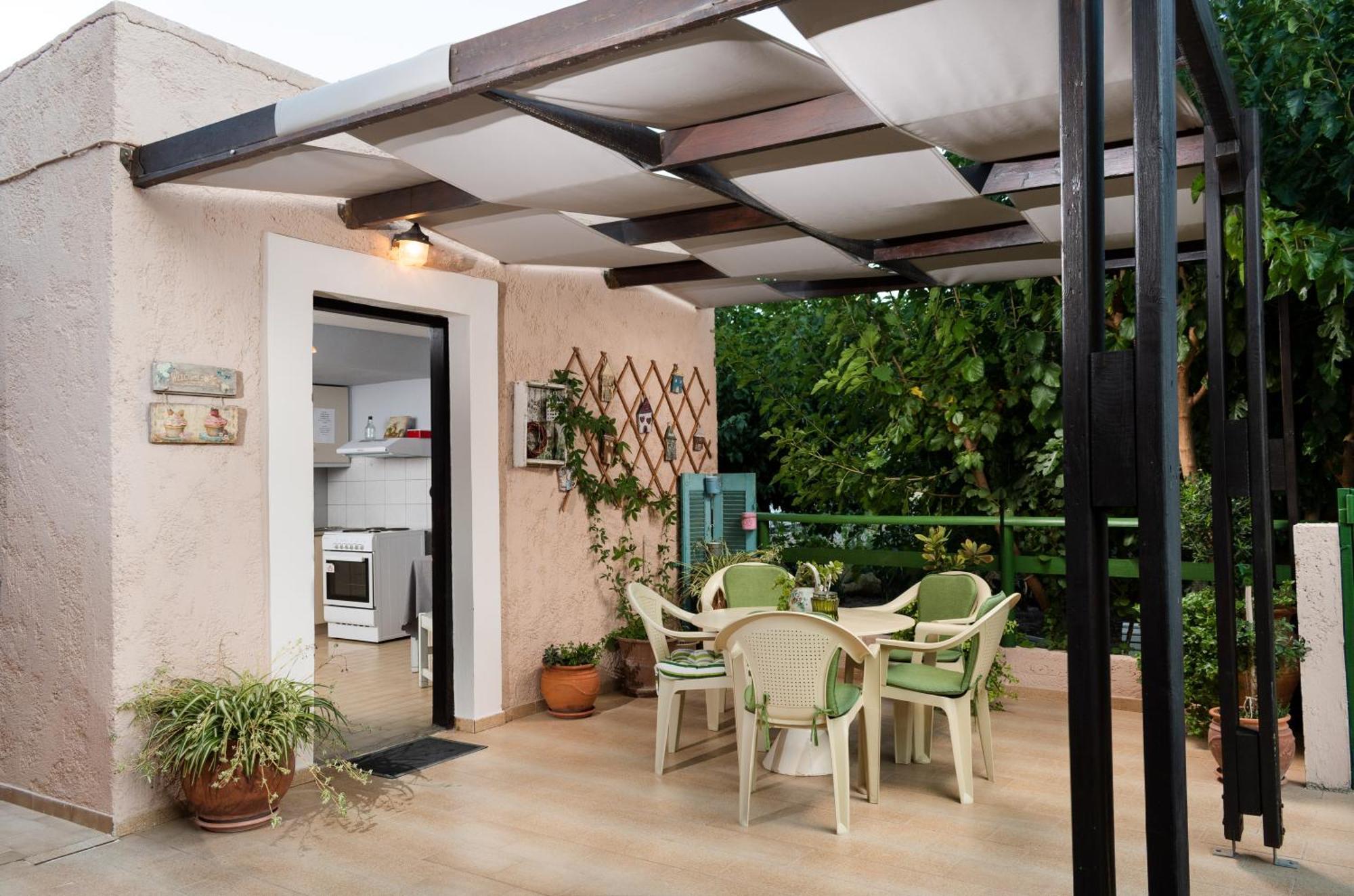 Filia Rooms Matala Exterior foto