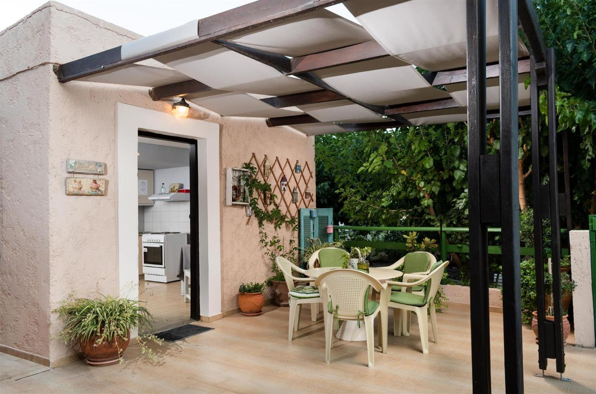 Filia Rooms Matala Exterior foto